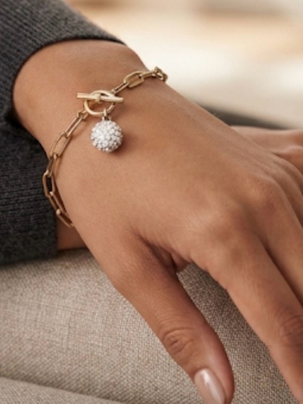 Gold Link Chain bracelet with Crystal Pave Pendant